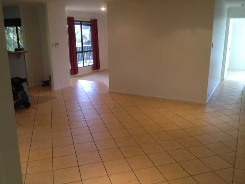 3 Balcombe Court, Nambour QLD 4560