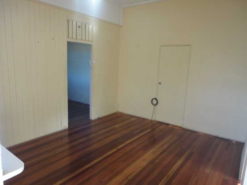1/12 Doolan Street, Nambour QLD 4560