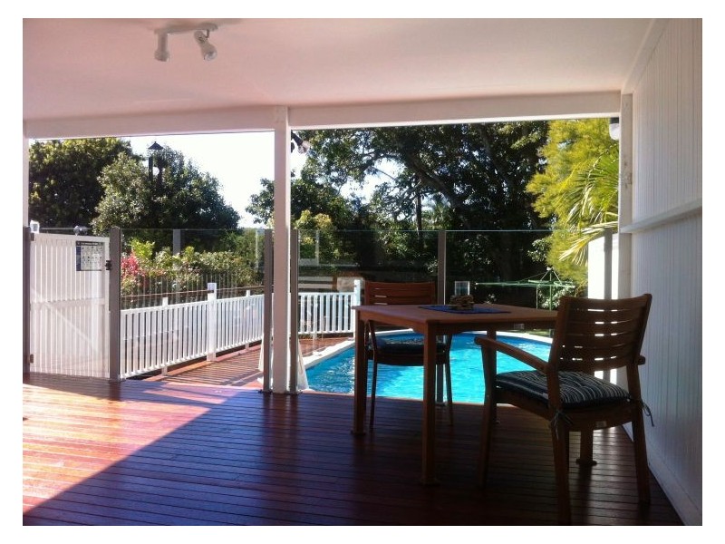 14 Mount Pleasant Road, Nambour QLD 4560