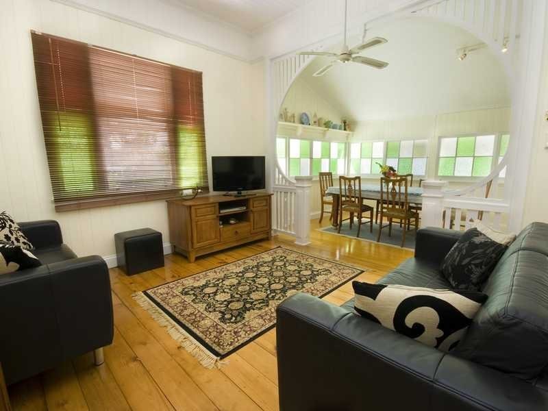 14 Mount Pleasant Road, Nambour QLD 4560
