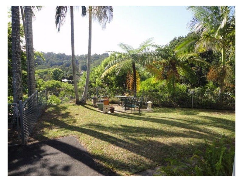 3/13 Lamington Terrace, Nambour QLD 4560