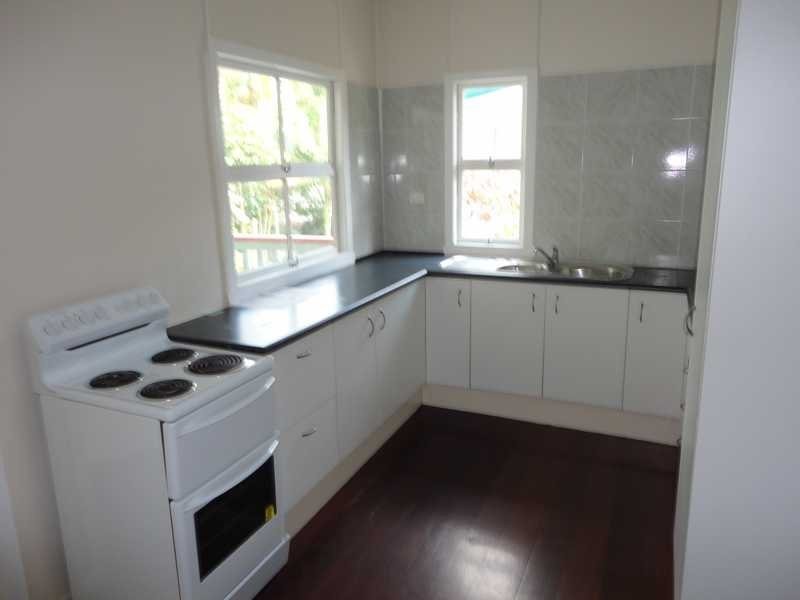 16 George Street, Nambour QLD 4560