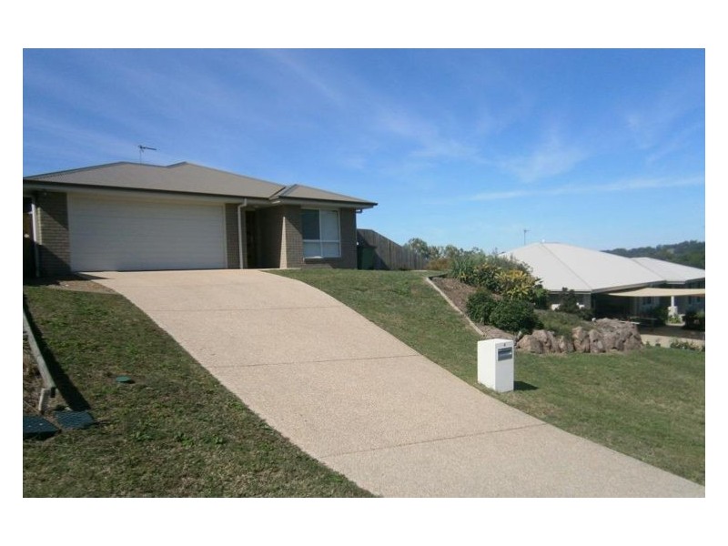 4 Moss Day Place, Burnside QLD 4560