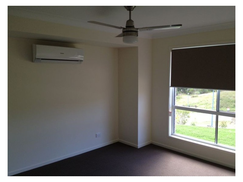 4 Moss Day Place, Burnside QLD 4560