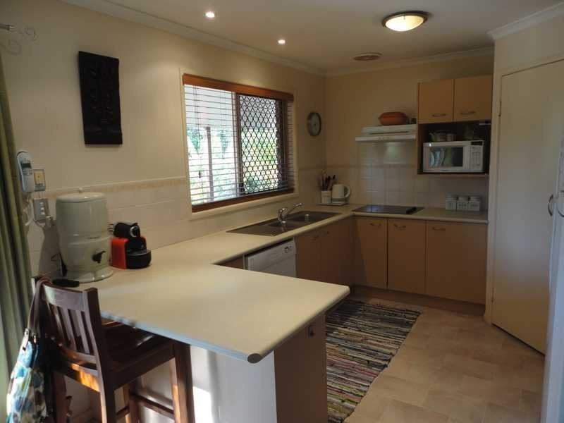 3 Kings Place, Burnside QLD 4560