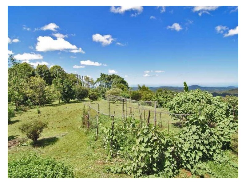 363 English Road, Yandina QLD 4561