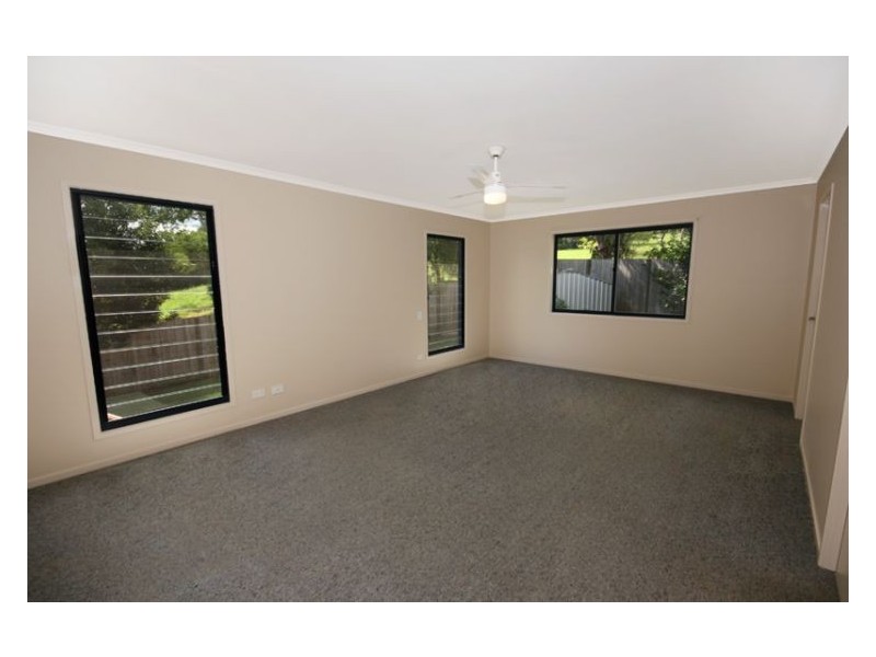3 Fernlea Street, Nambour QLD 4560