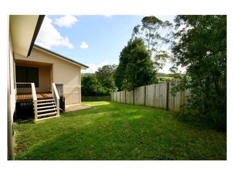 3 Fernlea Street, Nambour QLD 4560