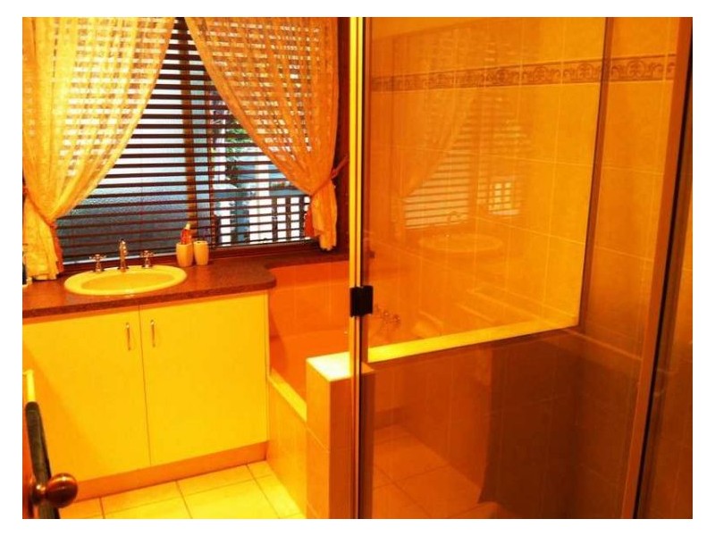 9 Glenrowan Close, Yandina QLD 4561