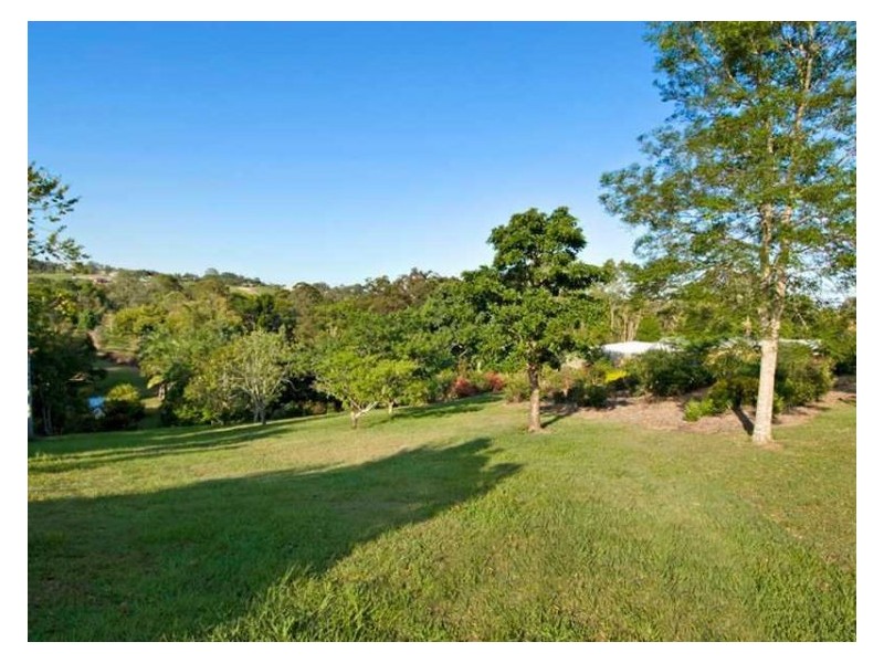 171 Burnside Road, Burnside QLD 4560