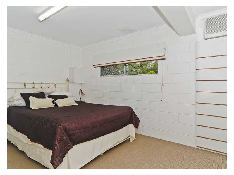 22 Dandenong Street, Burnside QLD 4560