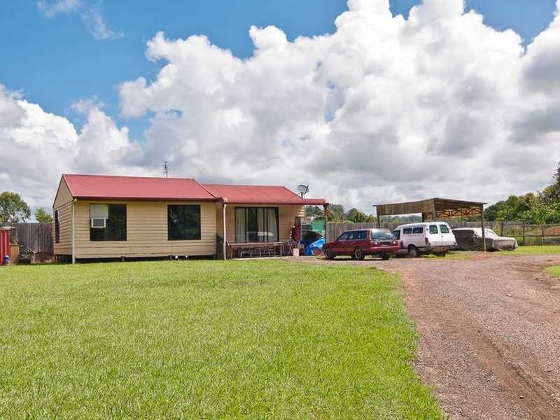 3A Laurel Avenue, Nambour QLD 4560