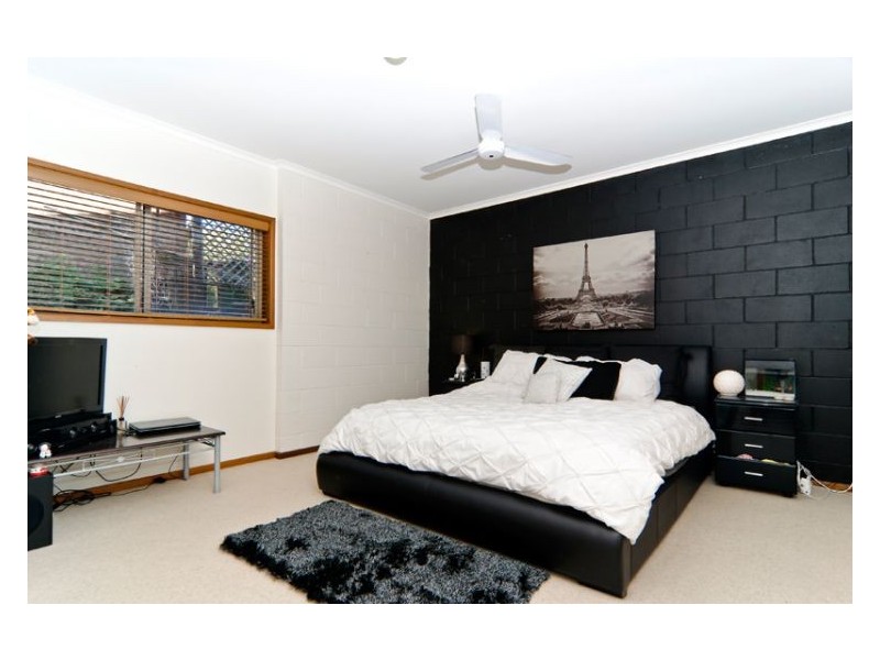 19 Chiltern Court, Coes Creek QLD 4560