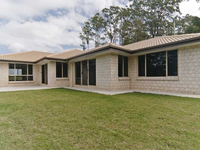 Lot 2, 106 Upper Rosemount Road, Rosemount QLD 4560