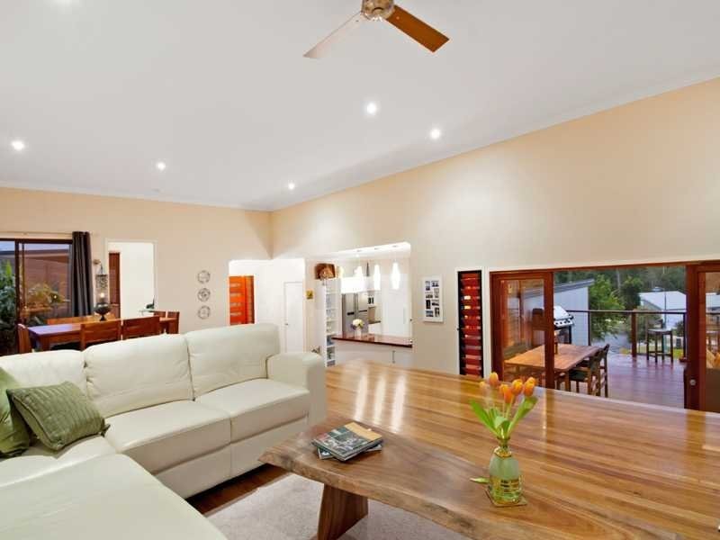 18 Garden Avenue, Palmwoods QLD 4555