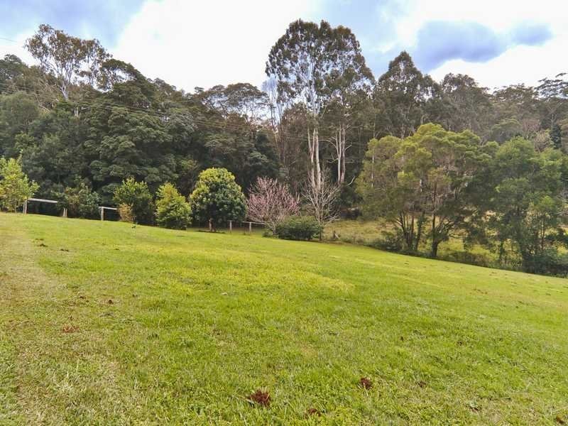 211 Delicia Road, Mapleton QLD 4560