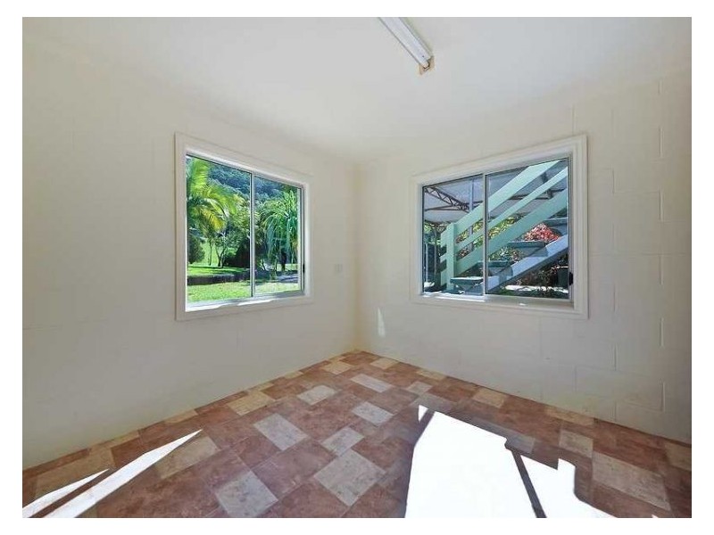 117 Andersons Road, Yandina QLD 4561