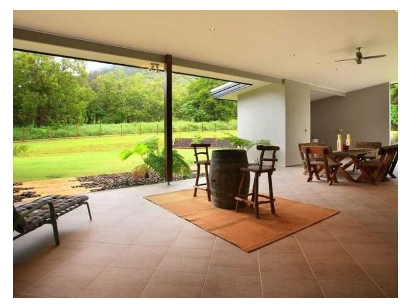 36-40 Golden Valley Place, Valdora QLD 4561