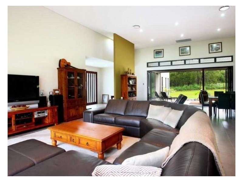 36-40 Golden Valley Place, Valdora QLD 4561