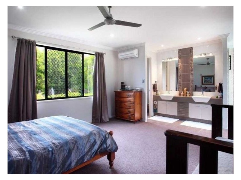 36-40 Golden Valley Place, Valdora QLD 4561