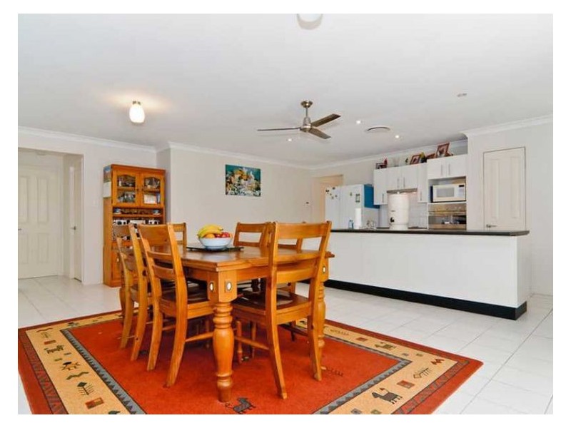 7 Pollys Place, Nambour QLD 4560