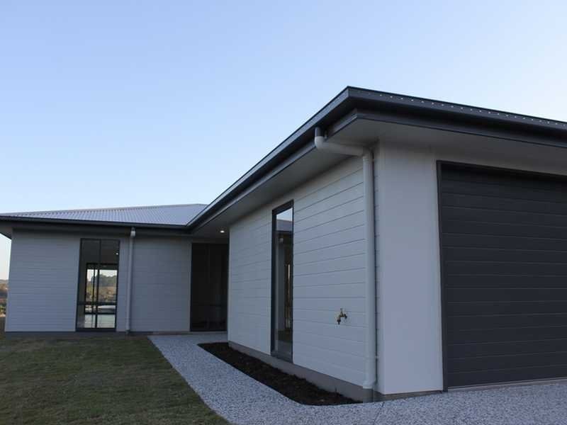 27 Patrick King Drive, Nambour QLD 4560