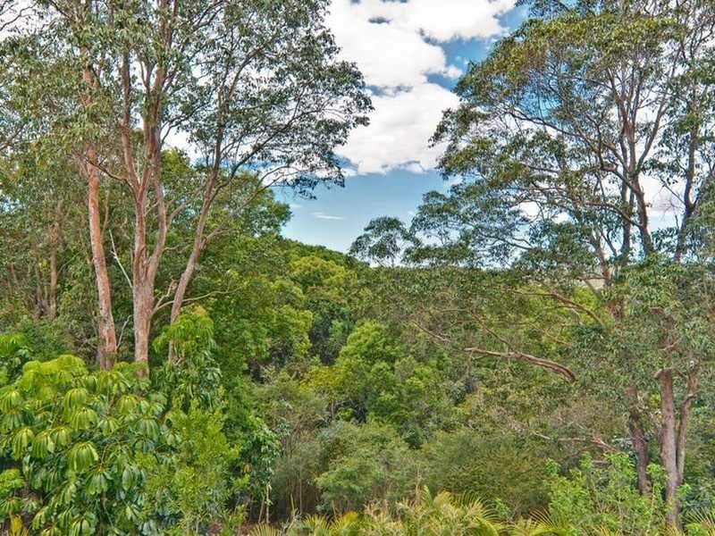 8 Shelly Court, Nambour QLD 4560