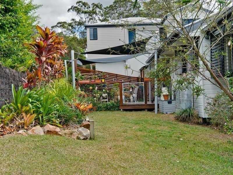 8 Shelly Court, Nambour QLD 4560