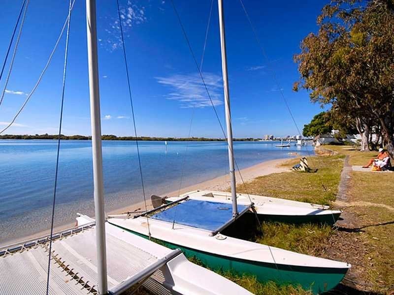 Unit 1/2 Alexandra Parade, Maroochydore QLD 4558