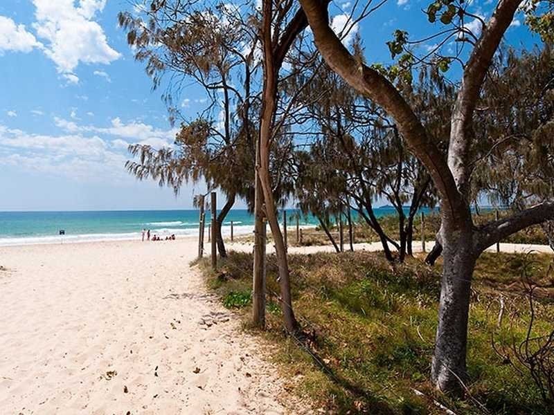 Unit 1/2 Alexandra Parade, Maroochydore QLD 4558