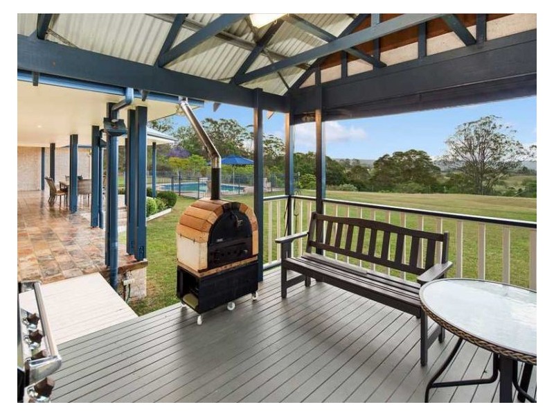1 Thrushs Road, Dulong QLD 4560