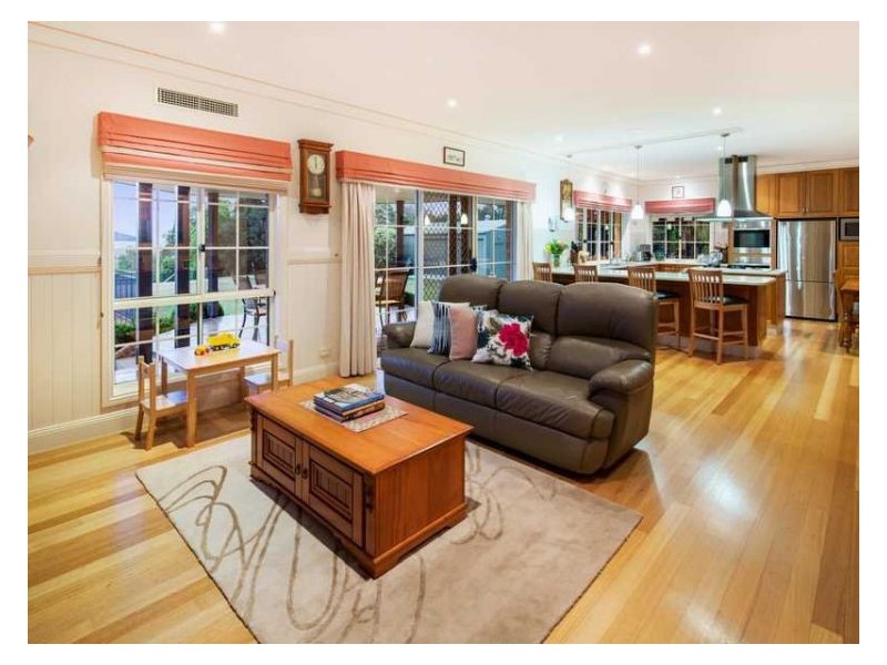 1 Thrushs Road, Dulong QLD 4560