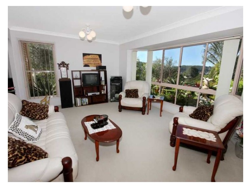 2 Albatross Avenue, Nambour QLD 4560