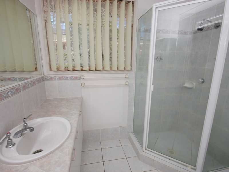 2 Albatross Avenue, Nambour QLD 4560