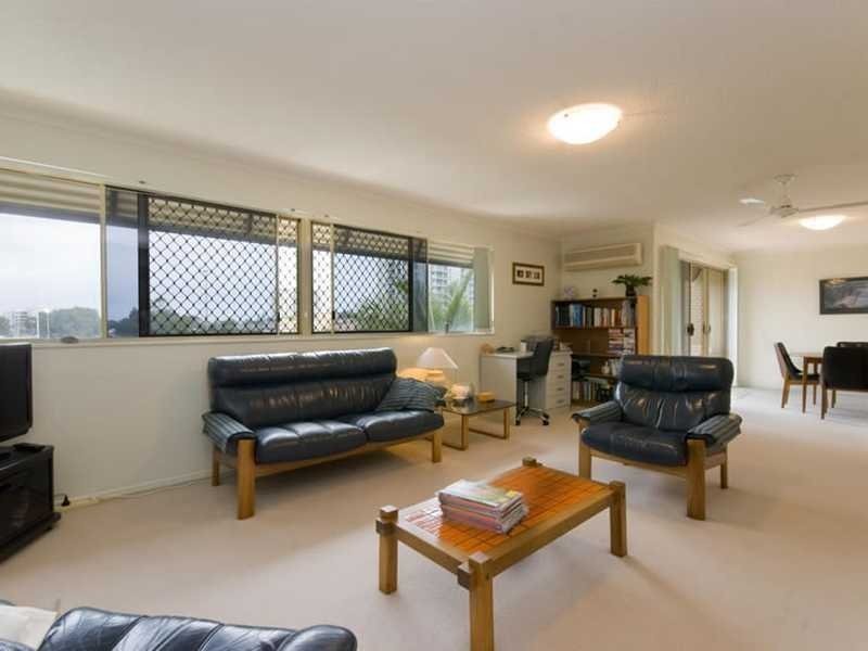 Unit 15/27-31 Kingsford Smith Parade, Maroochydore QLD 4558