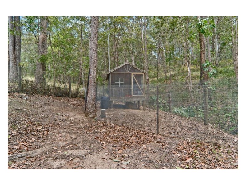 110 Creightons Road, Yandina QLD 4561
