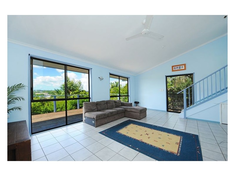 9 Tweedia Close, Nambour QLD 4560