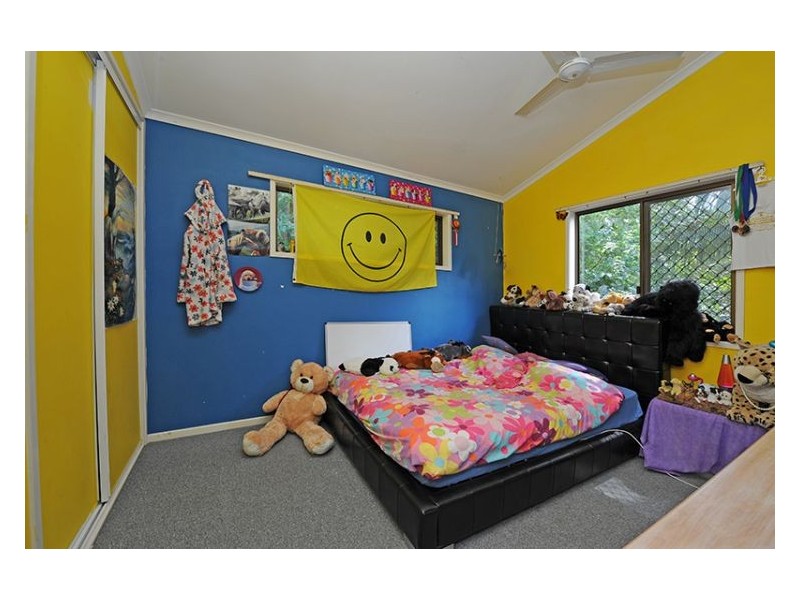 9 Tweedia Close, Nambour QLD 4560