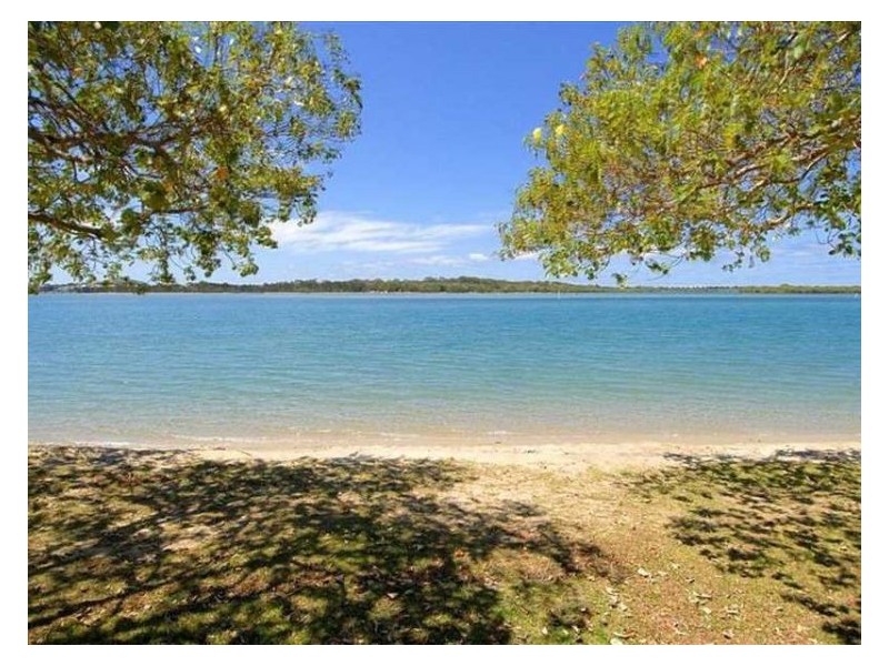 5 Norman Avenue, Maroochydore QLD 4558