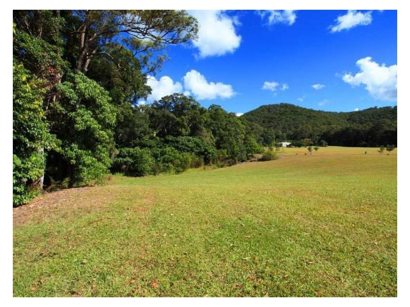 Lot 8 Golden Valley Place, Valdora QLD 4561