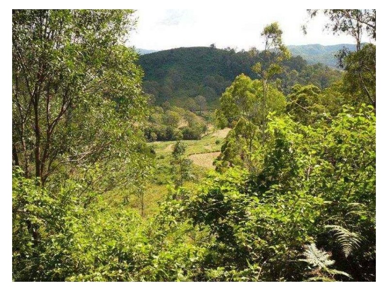 129 Tamlyn Road, Kenilworth QLD 4574
