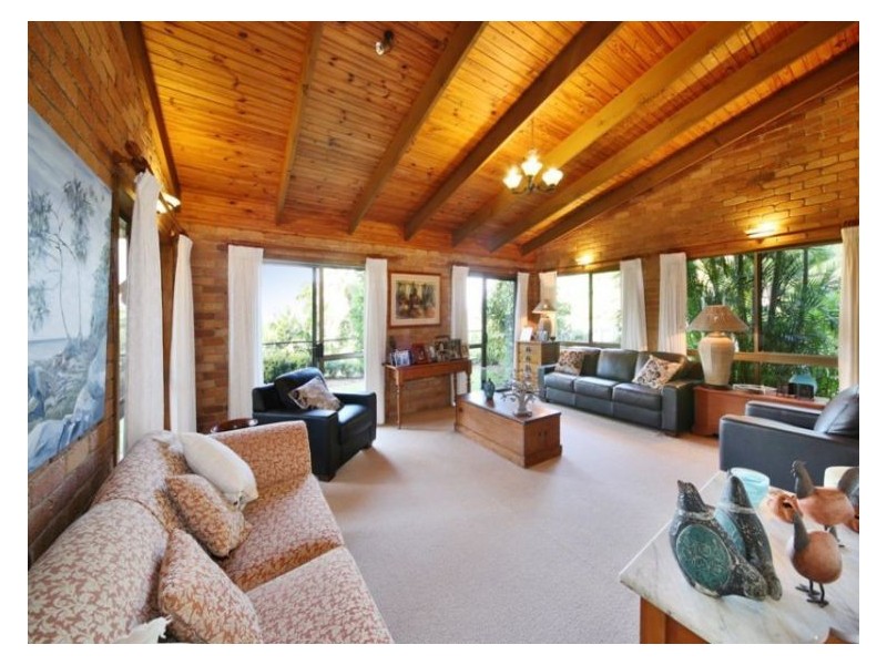 17 Woodchester Lane, Rosemount QLD 4560