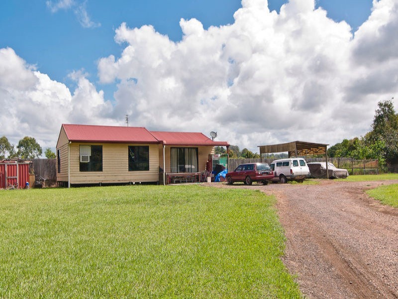 3 Laurel Avenue, Nambour QLD 4560