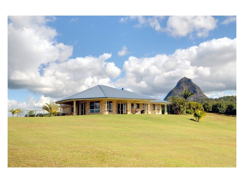 Glass House Mountains QLD 4518