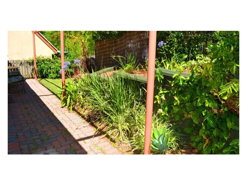 2, 13 Fairmeadow Road, Nambour QLD 4560