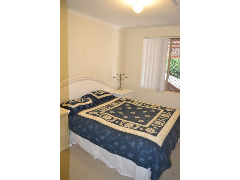 2, 13 Fairmeadow Road, Nambour QLD 4560