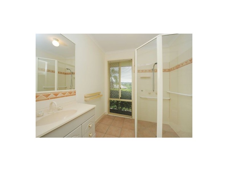 6 Kings Place, Nambour QLD 4560