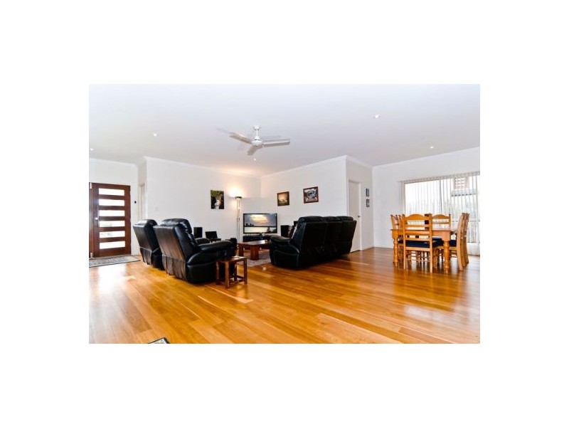 16 Warabi Place, Nambour QLD 4560