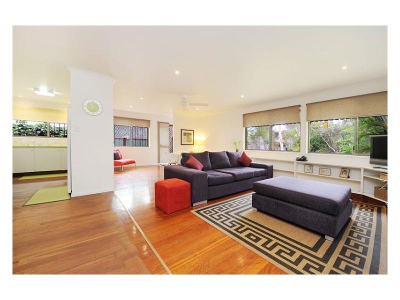 18 Bangalow Street, Nambour QLD 4560