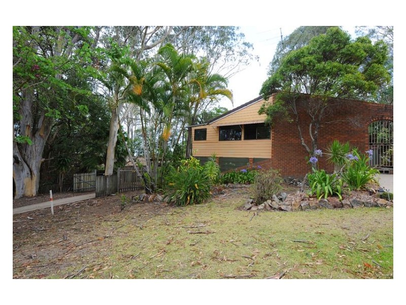 18 Bangalow Street, Nambour QLD 4560